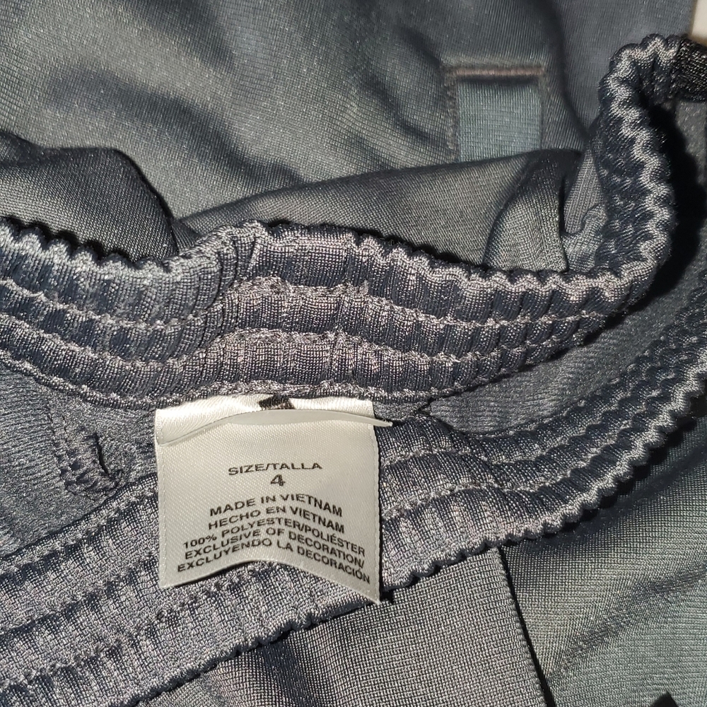Adidas - Picture 5 of 5